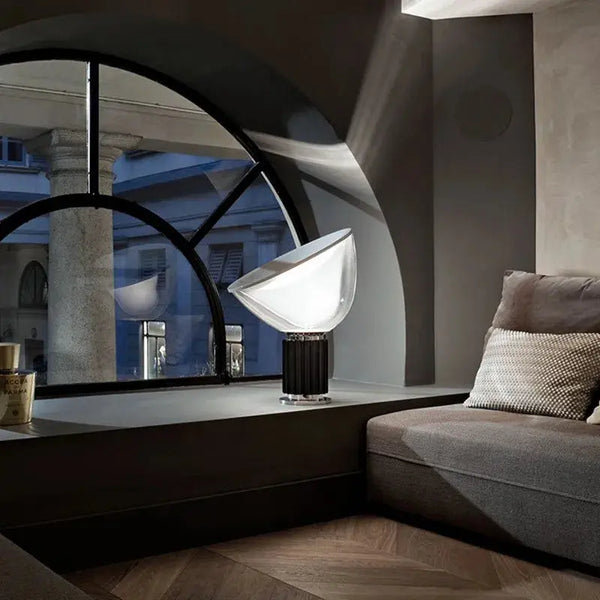 Lampe de Table Taccia – Réinterprétation Design Art Déco Luminaire Paris